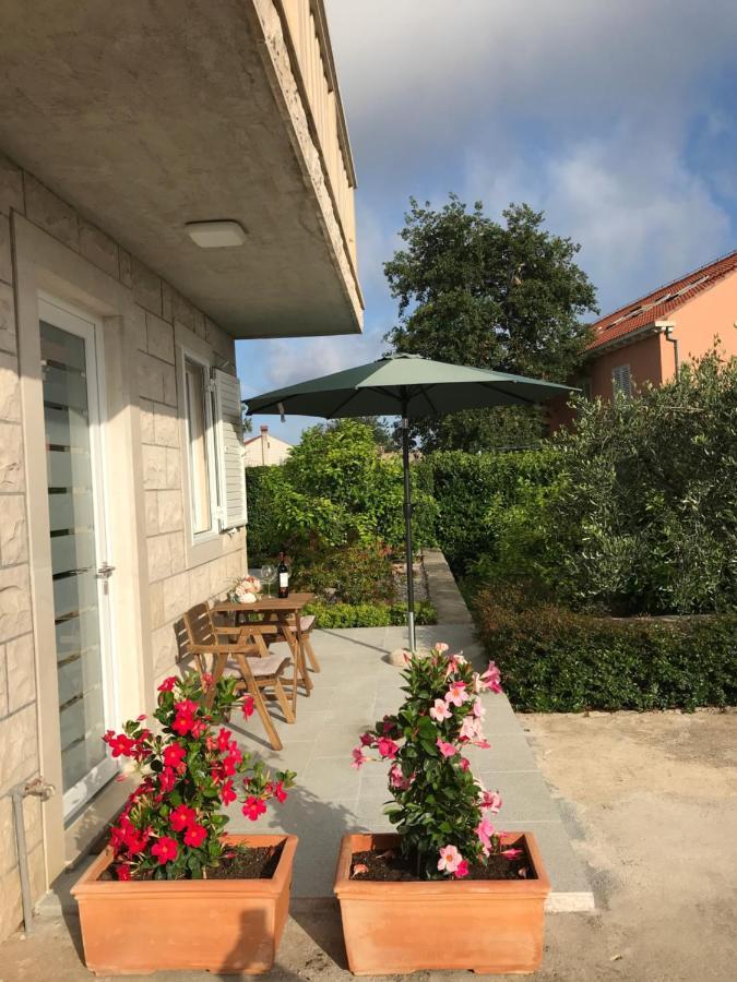 Sweet Dreams - Studio Apartment Ragusa Esterno foto