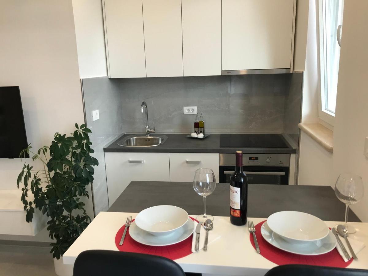 Sweet Dreams - Studio Apartment Ragusa Esterno foto