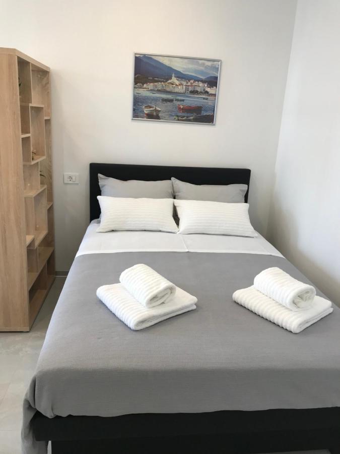 Sweet Dreams - Studio Apartment Ragusa Esterno foto